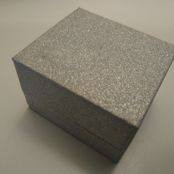 Cubic Ziconia Stud Earrings, Purple - Picture 6 of 6